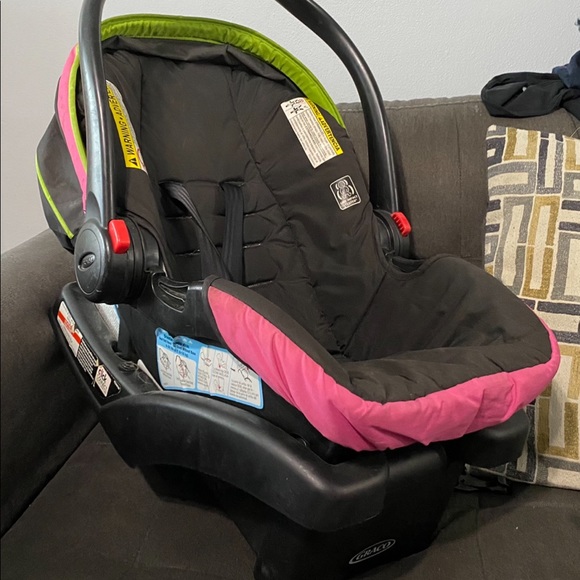 Graco Car Seat (expiration in pictures) - Picture 1 of 2